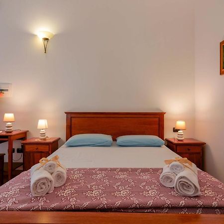 Bed And Breakfast Cairoli Exclusive Room Сан-П'єтро-Вернотіко Екстер'єр фото