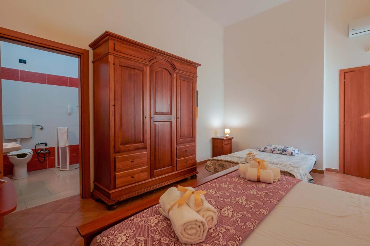 Bed And Breakfast Cairoli Exclusive Room Сан-П'єтро-Вернотіко Екстер'єр фото