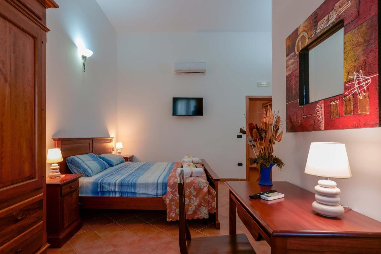 Bed And Breakfast Cairoli Exclusive Room Сан-П'єтро-Вернотіко Екстер'єр фото