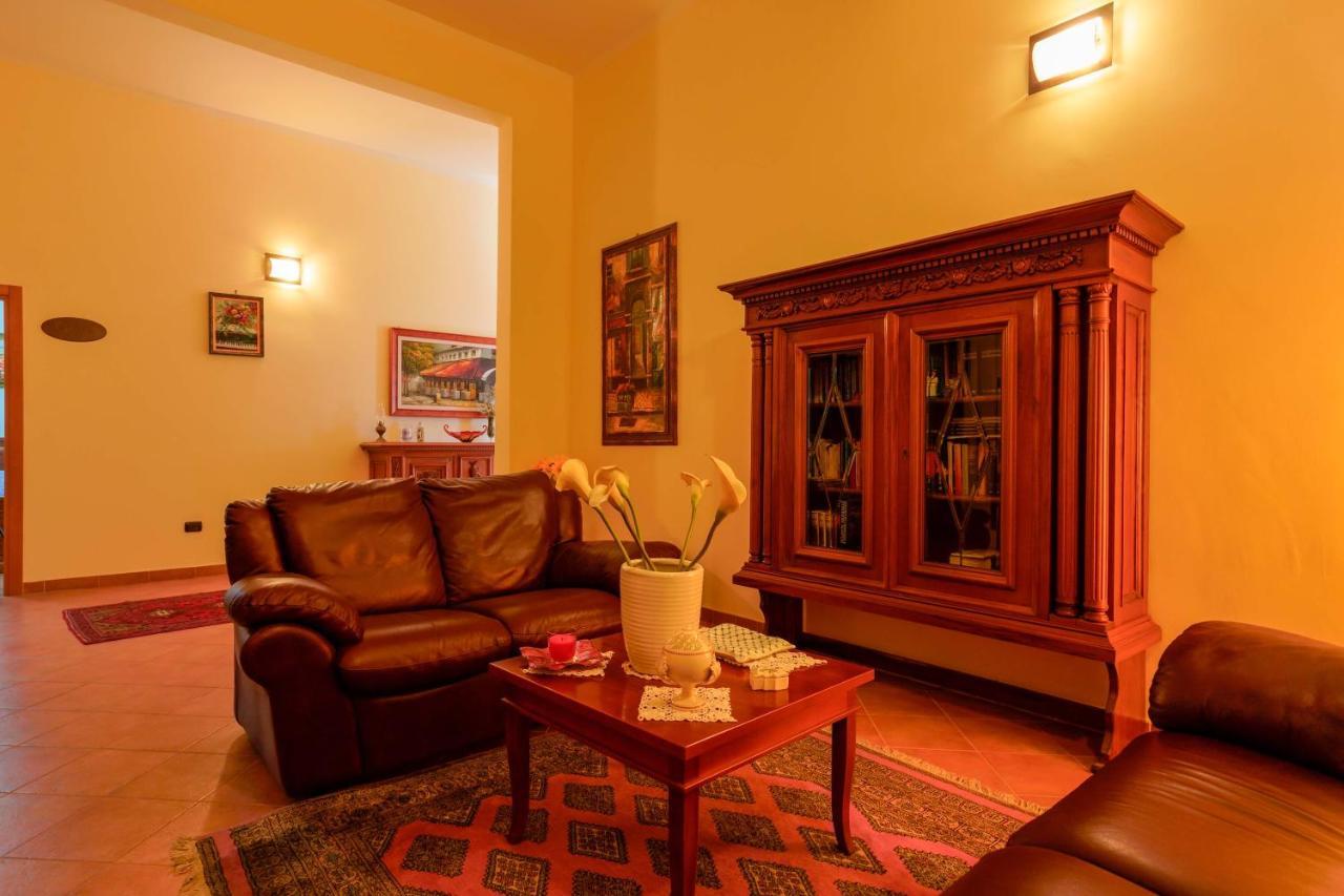 Bed And Breakfast Cairoli Exclusive Room Сан-П'єтро-Вернотіко Екстер'єр фото